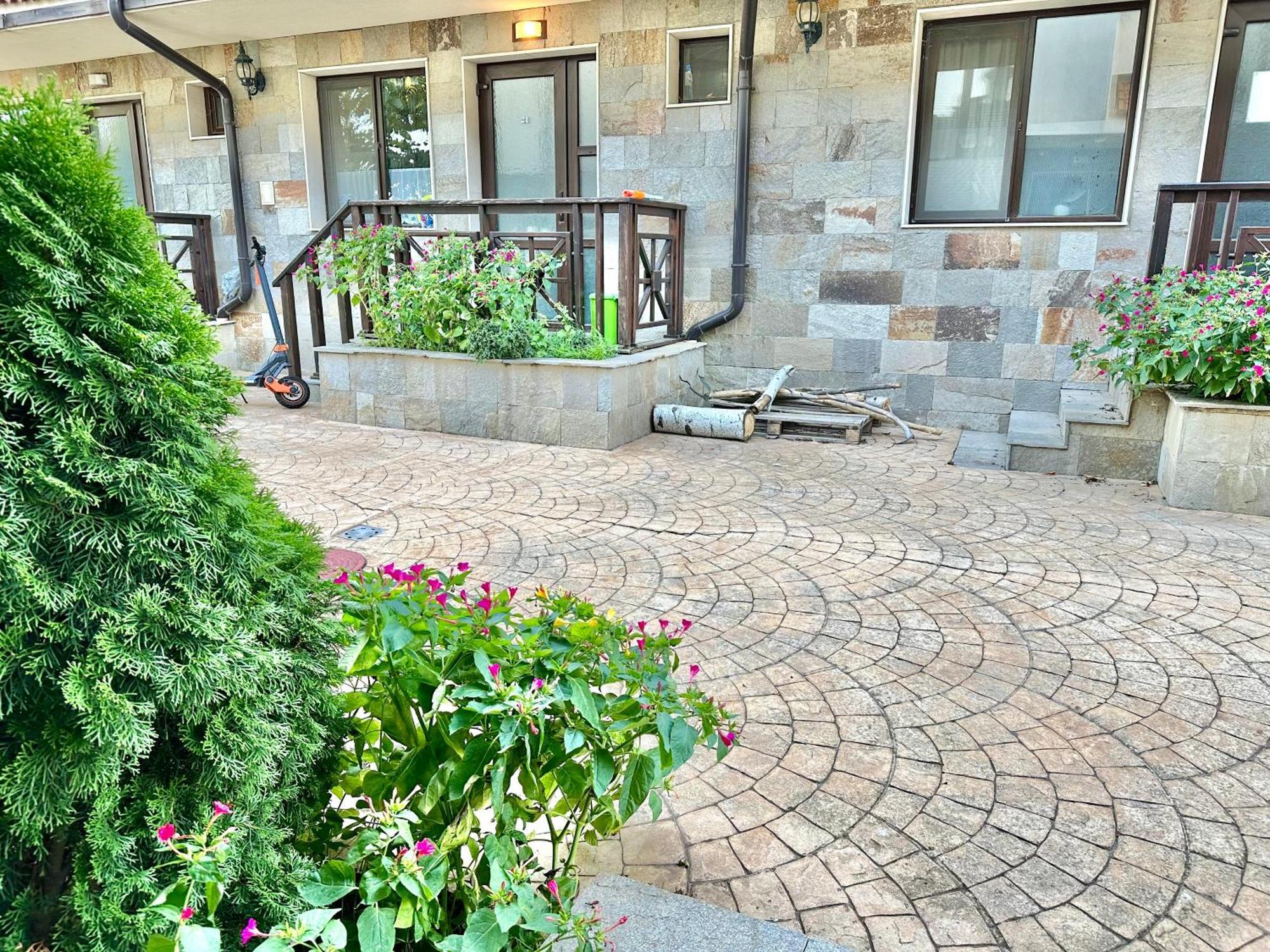 Menada Imperial Heights Villas Sunny Beach Ngoại thất bức ảnh