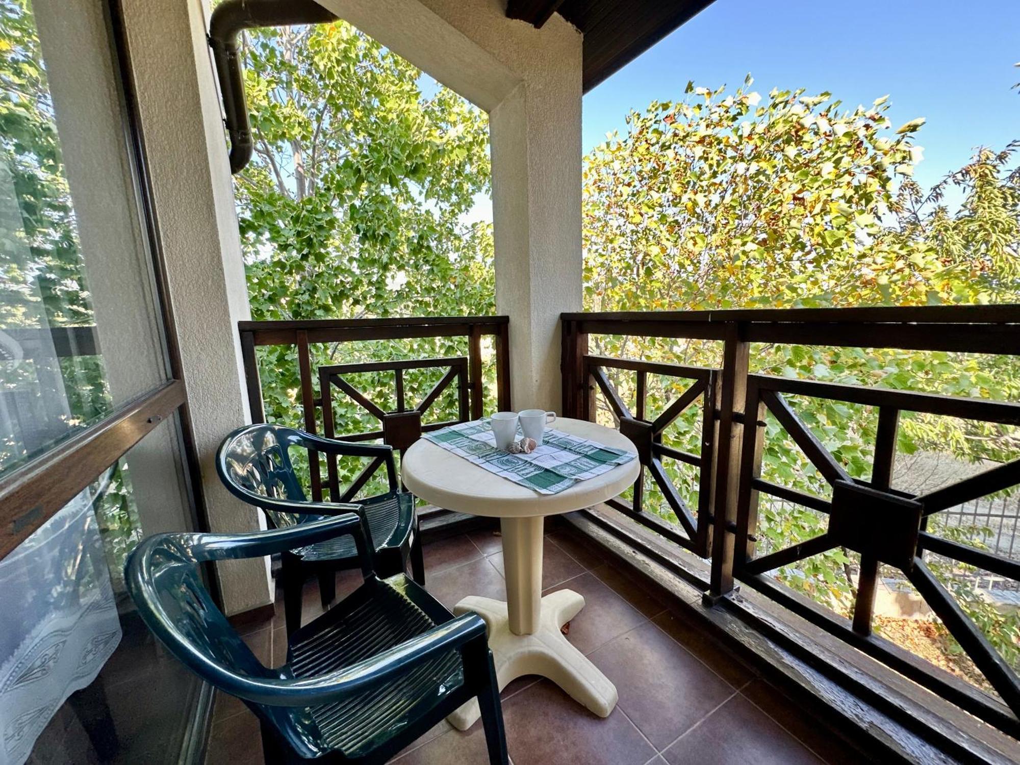 Menada Imperial Heights Villas Sunny Beach Ngoại thất bức ảnh